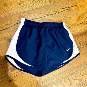 NWOT navy Nike shorts